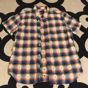 Gap button up short sleeve!